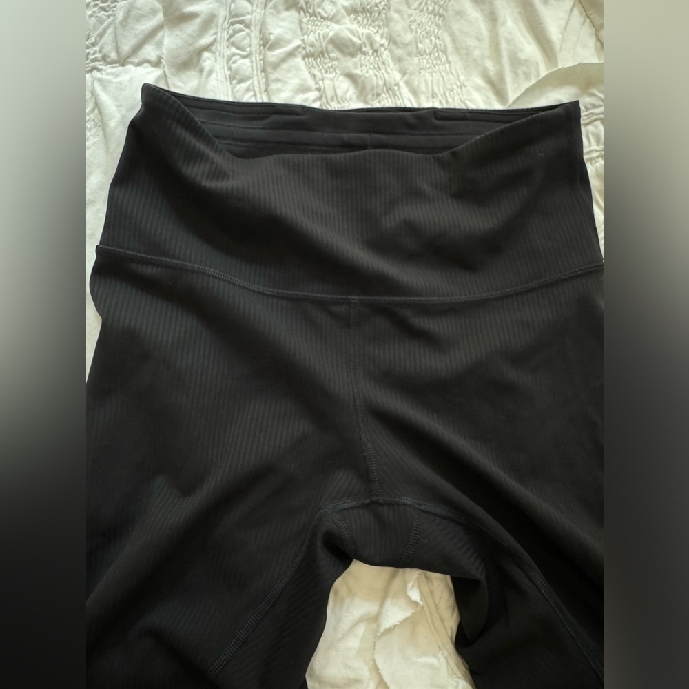 Lululemon Wunder Train HR Tight 25" - Picture 4 of 6